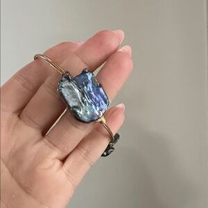 Bourbon and Boweties Iridescent Black Pearl